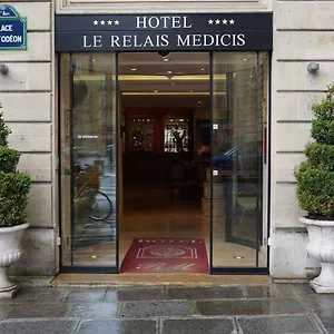 Le Relais Medicis מלון